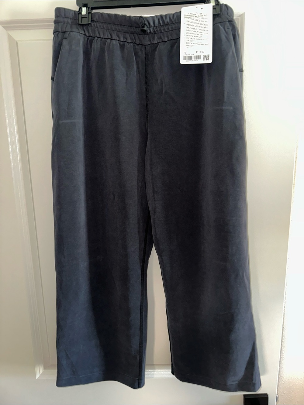 lululemon athletica Cropped Wide-Leg Pull-On Pants in Charcoal